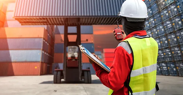Smooth Sailing through Customs Clearance in Oman